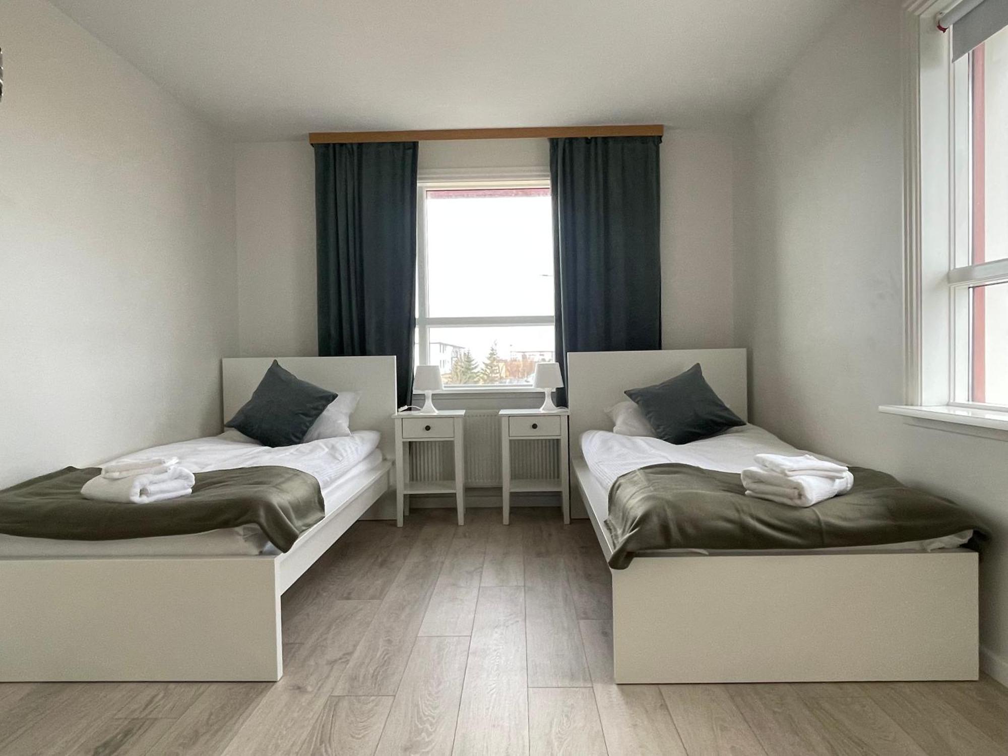 Iq Apartments 1 Keflavík Екстериор снимка